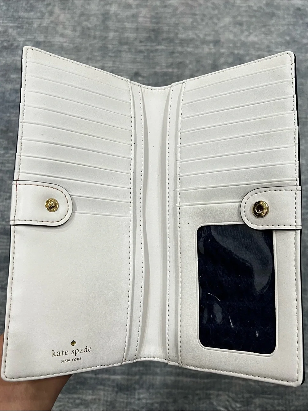 [Sold] kate spade Two-Tone Black and White Continental Wallet